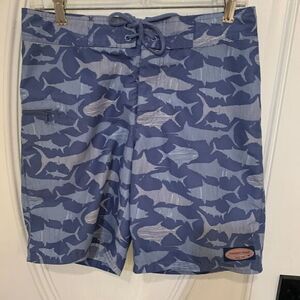 Vineyard Vines Mens Blue Shark Fish Swim Trunks Shorts Size 28 all over print
